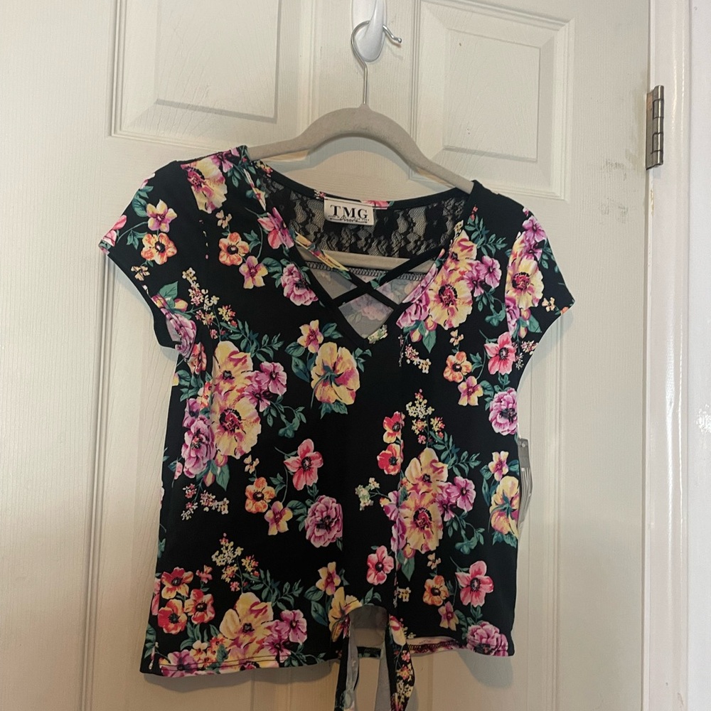 NEW Tmg floral top cropped M womens